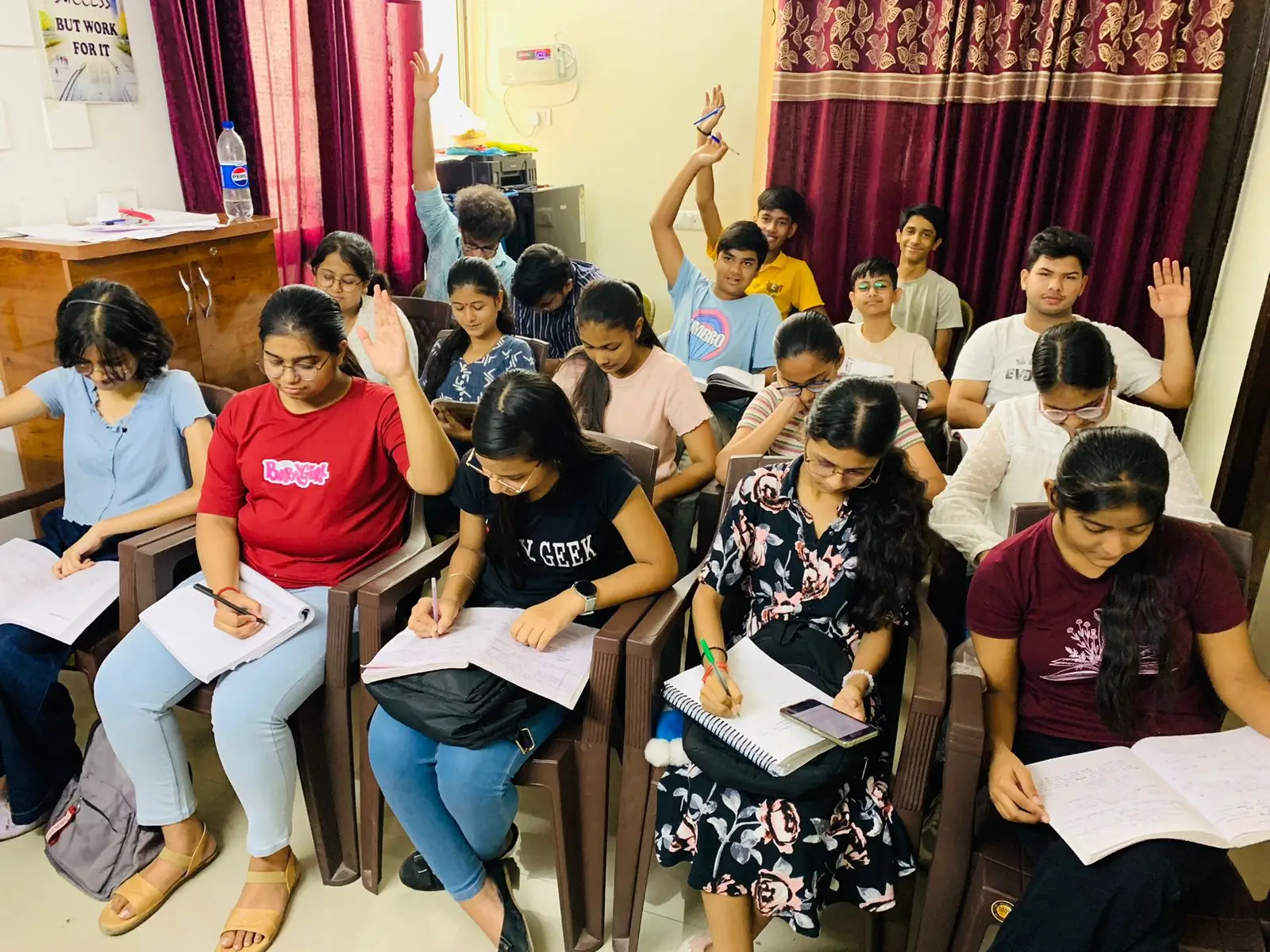 Commerce coaching in raj nagar extension